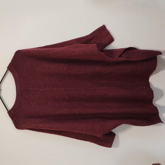 LOFT | Burgundy Oversized Short Sleeve Batwing Sweater | Women's M - Picture 3 of 3
